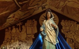 VICKA TUVO SU APARICIÓN PRIVADA DELANTE DE ESTA IMAGEN DE LA VIRGEN MARÍA EN LA BASÍLICA DE LA ANUNCIACIÓN, NAZARET