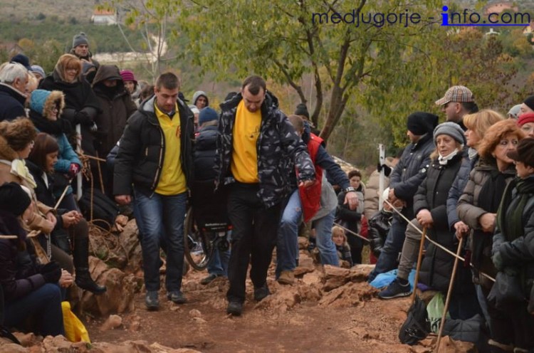 Aparición de la Virgen a Mirjana en Medjugorje el 2 de diciembre de 2013 4