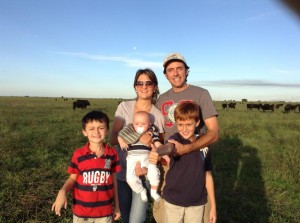 Mariana-Amonte-y-su-fmilia