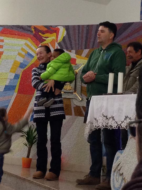 Vicka con los peregrinos en Medjugorje el 5 de feberero de 2014