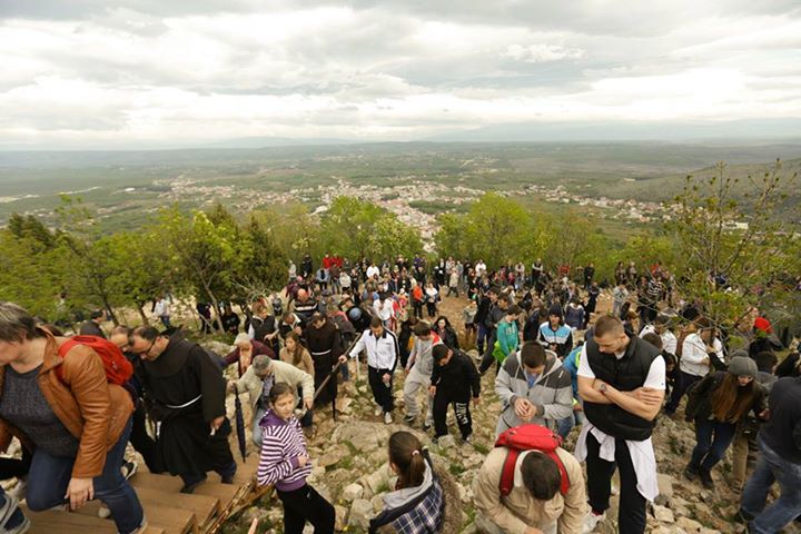 Via Crucis del Viernes Santo en el Krizevac 10