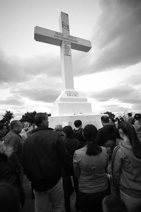 Via Crucis del Viernes Santo en el Krizevac 12