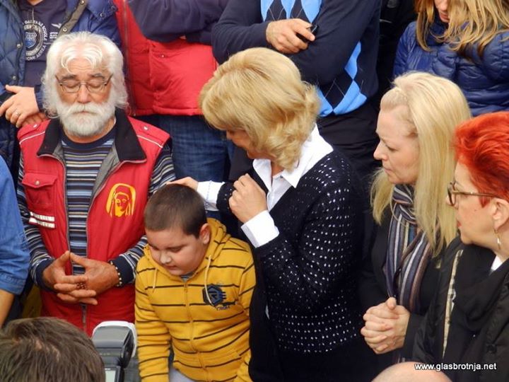 Aparición del 2 de mayo de 2014 de la Virgen a Mirjana en Medjugorje - 10