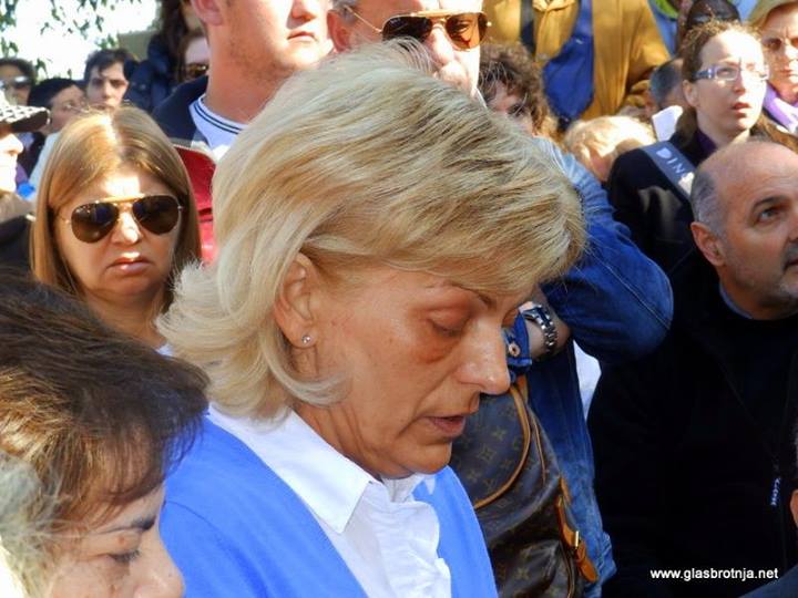Aparición de la Virgen a Mirjana en Medjugorje el 2 de junio de 2014 - 7