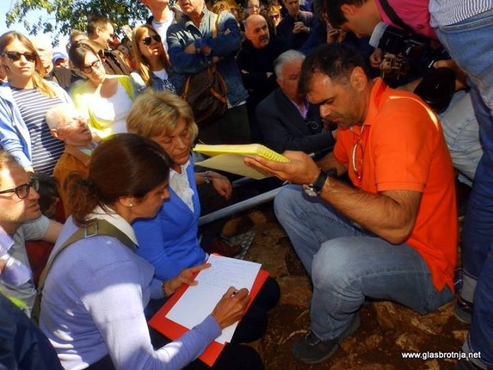 Aparición de la Virgen a Mirjana en Medjugorje el 2 de junio de 2014 - 8