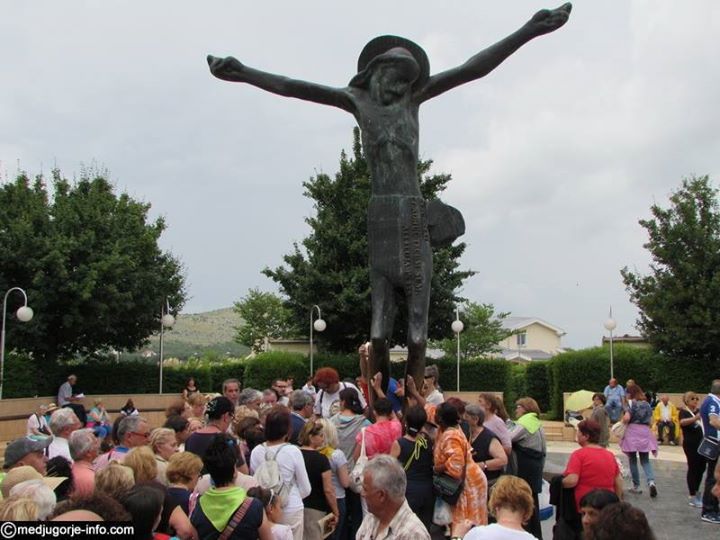 Fotos del 33° Aniversario de las Apariciones en Medjugorje - 6