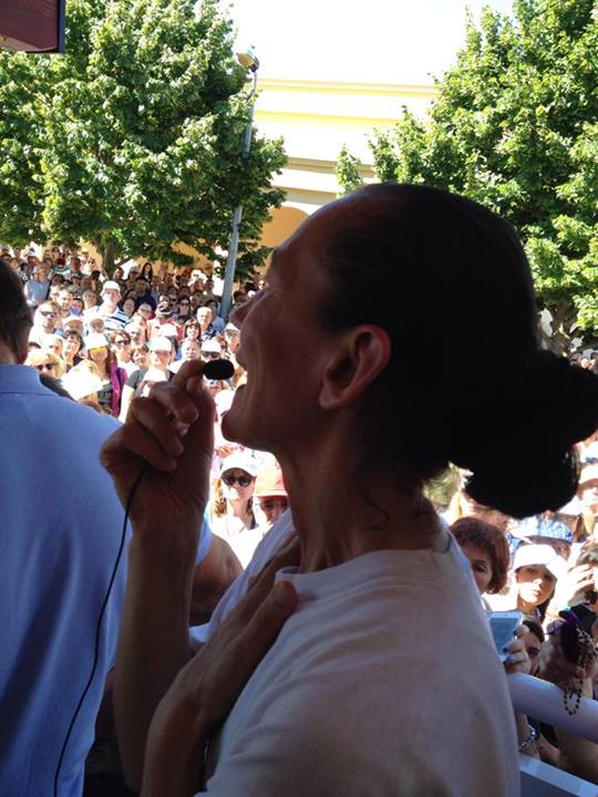 Vicka habla a los peregrinos el 4 de julio de 2014 - 2