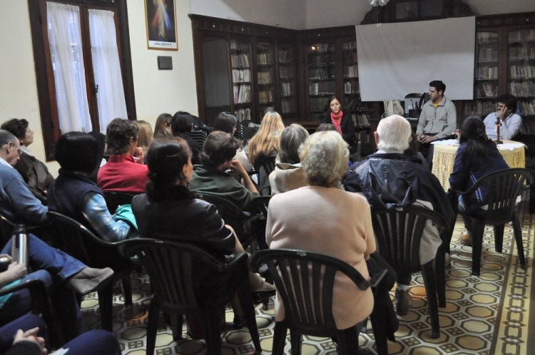 Encuentro de oración en Punta Carretas el 2 de agosto de 2014-3