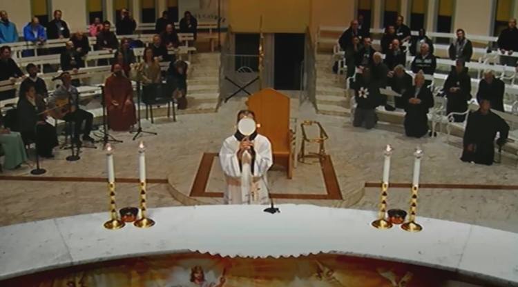Adoración al Santísimo en Medjugorje el sábado 6 de septiembre de 2014 - 3
