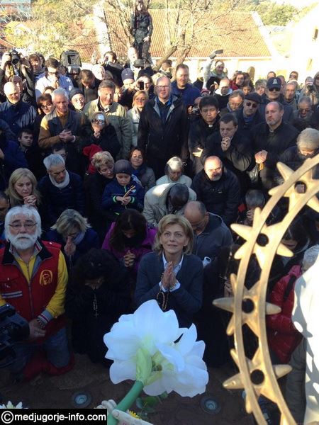 Aparición de la Virgen a Mirjana en Medjugorje el 2 de noviembre de 2014 - 9