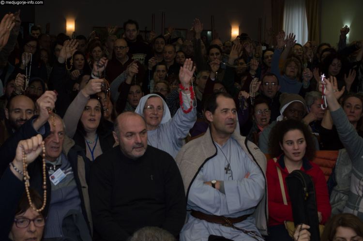 Aparición de la Virgen a Mirjana en Medjugorje el 2 de febrero de 2015 - 10