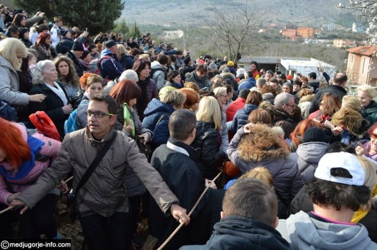 Aparición de la Virgen a Mirjana el 2 de marzo de 2015 en Medjugorje - 11