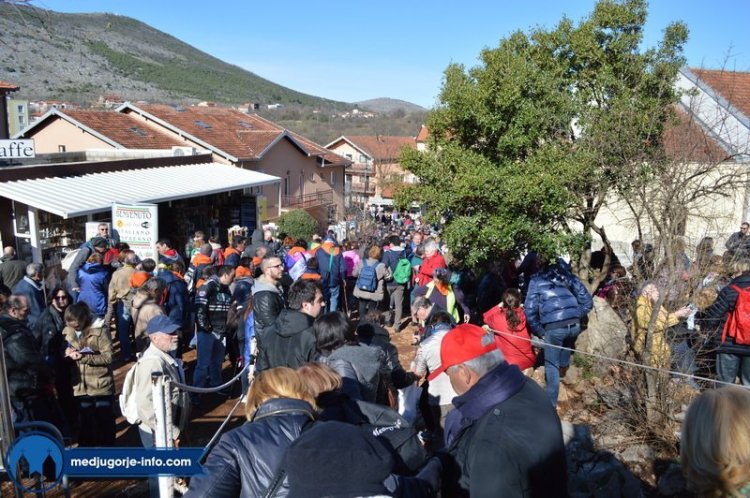 Aparición de la Virgen a Mirjana el 2 de abril de 2015 en Medjugorje - 2