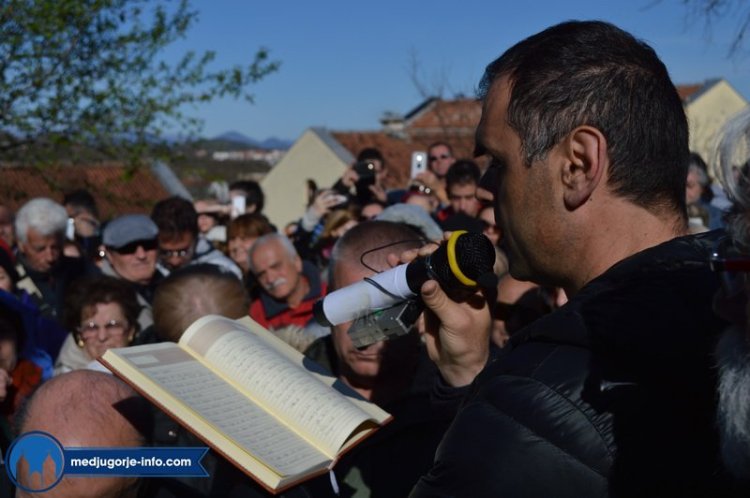 Aparición de la Virgen a Mirjana el 2 de abril de 2015 en Medjugorje - 6