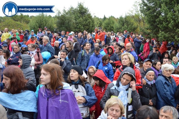 Aparición de la Virgen a Mirjana en Medjugorje el 2 de mayo de 2015 - 4