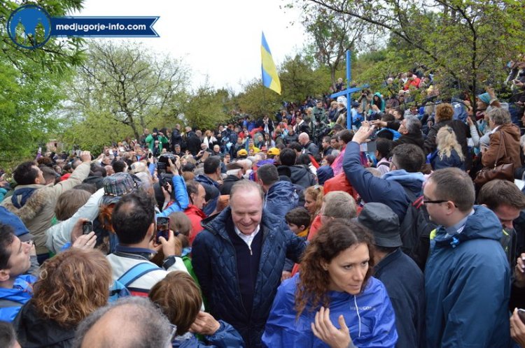 Aparición de la Virgen a Mirjana en Medjugorje el 2 de mayo de 2015 - 5