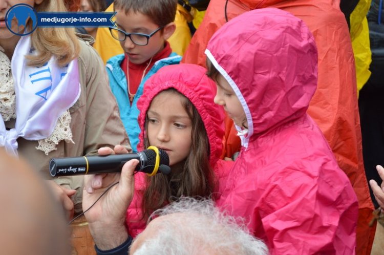 Aparición de la Virgen a Mirjana en Medjugorje el 2 de mayo de 2015 - 6