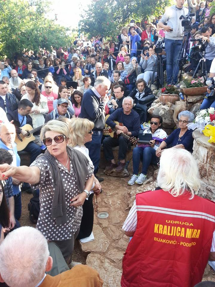 Aparición de la Virgen a Mirjana el 2 de junio de 2015 en Medjugorje - 10