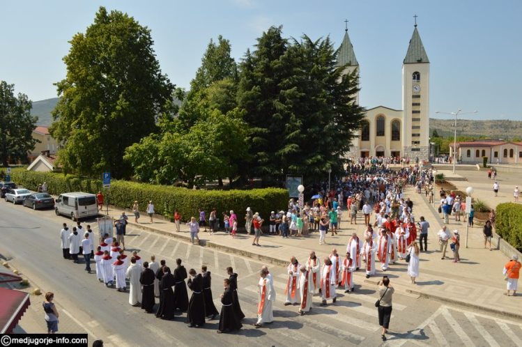 Fiesta de Santiago Apostol en Medjugorje 1