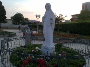 11880452_934490856588865_8104308892960790751_n