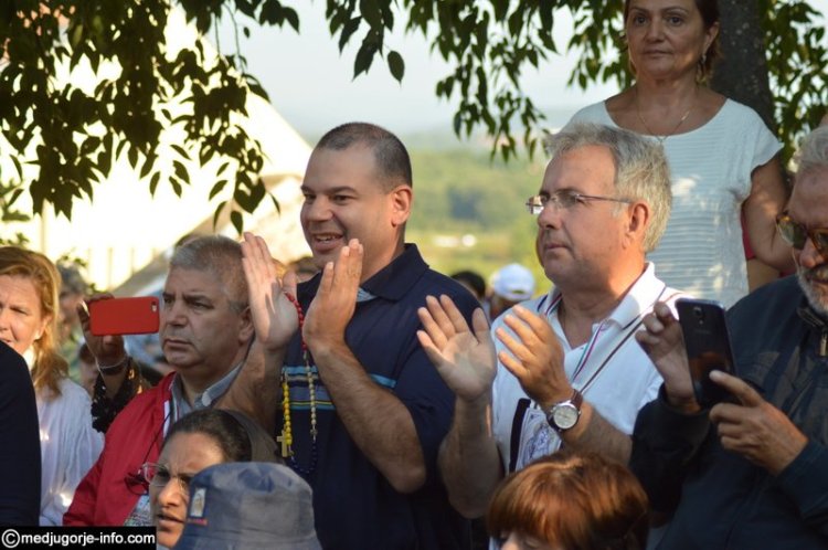 Aparición de la Virgen a Mirjana en Medjugorje el 2 de septiembre de 2015 - 2
