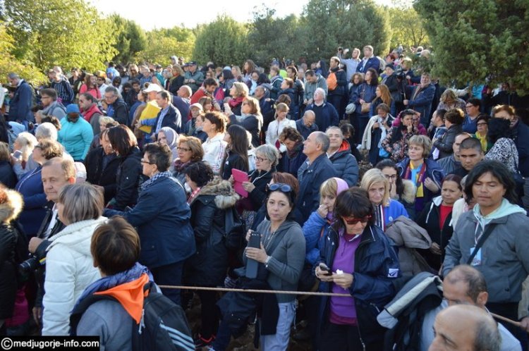 Aparición de la Virgen a MIrjana el 2 de octubre de 2015 en Medjugorje - 4