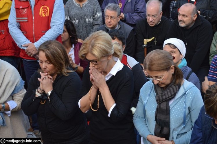 Aparición de la Virgen a MIrjana el 2 de octubre de 2015 en Medjugorje - 8