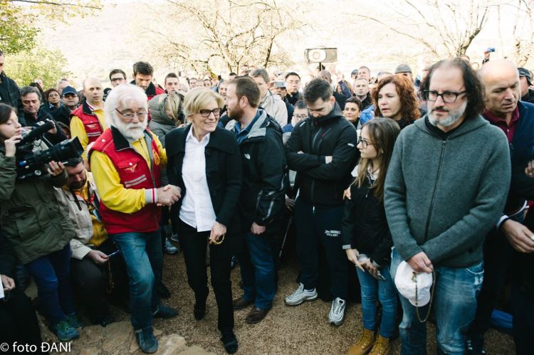 Aparición de la Virgen a Mirjana en Medjugorje el 2 de noviembre de 2015 - 8