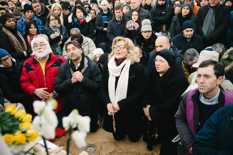 Aparición de la Virgen a Mirjana el 2 de enero de 2016 - 1