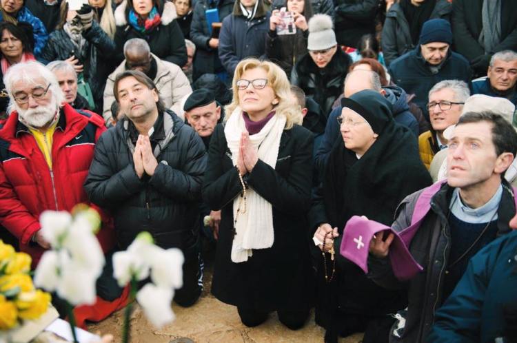 Aparición de la Virgen a Mirjana el 2 de enero de 2016 - 5