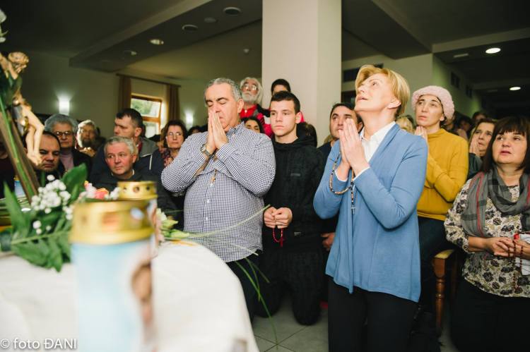 Aparición de la Virgen a Mirjana en Medjugorje el 2 de febrero de 2016 - 10