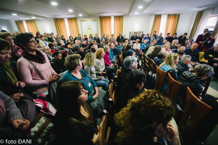 Aparición de la Virgen a Mirjana en Medjugorje el 2 de febrero de 2016 - 4