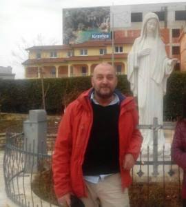 12026611_10209122087477211_1226490539_n