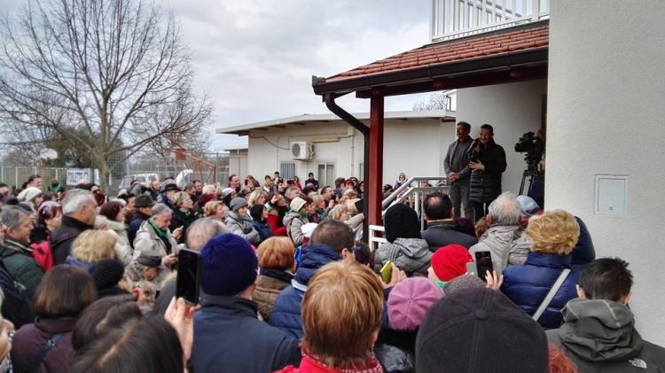 Testimonio de Vicka a los peregrinos en Medjugorje 3