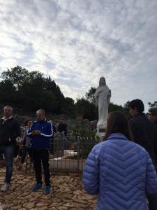 Santo Rosario en Medjugorje junto a Iván 1