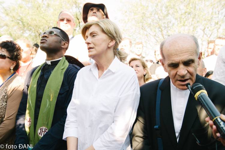 Aparición de la Virgen a Mirjana el 2 de julio de 2016 en Medjugorje - 8