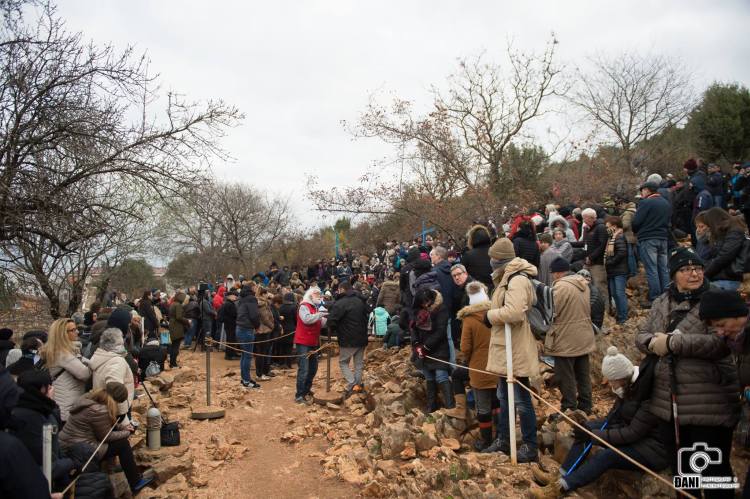 aparicion-de-la-virgen-a-mirjana-el-2-de-diciembre-de-2016-en-medjugorje-1