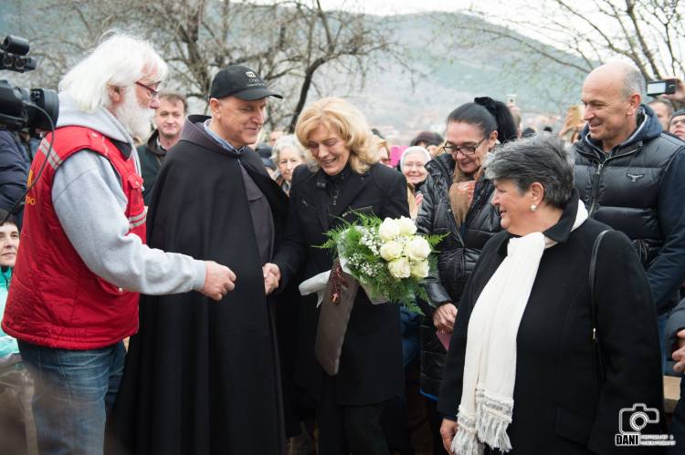 aparicion-de-la-virgen-a-mirjana-el-2-de-diciembre-de-2016-en-medjugorje-6