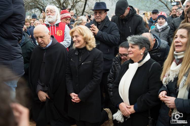 aparicion-de-la-virgen-a-mirjana-el-2-de-diciembre-de-2016-en-medjugorje-7