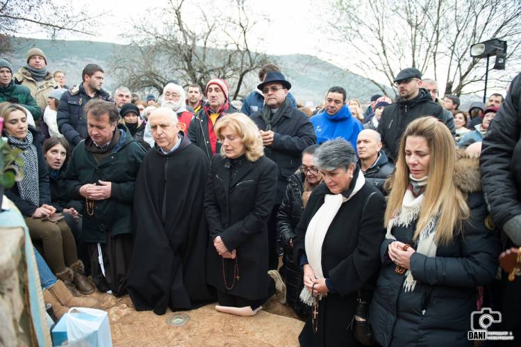 aparicion-de-la-virgen-a-mirjana-el-2-de-diciembre-de-2016-en-medjugorje-8
