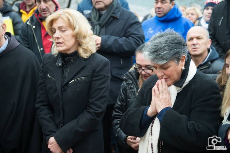 aparicion-de-la-virgen-a-mirjana-el-2-de-diciembre-de-2016-en-medjugorje-9